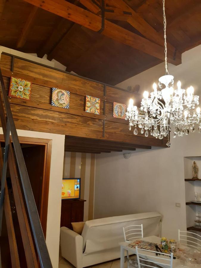 La Casa Di Sarah Villa Siraküza Dış mekan fotoğraf